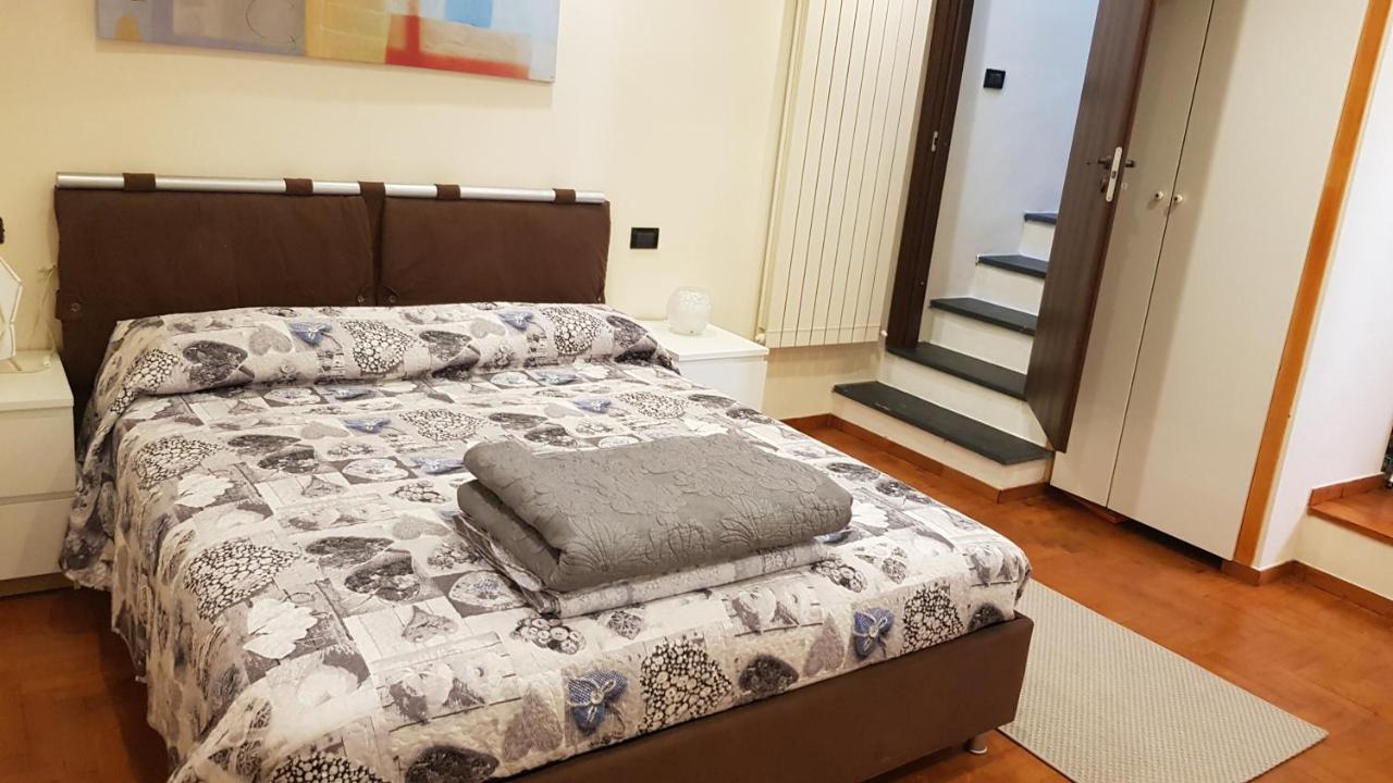 Casa Al-Ma Apartment Pietrabruna Екстериор снимка